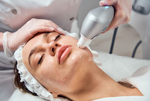 Tighten Skin with HIFU: The Ultimate Guide to Non-Surgical Skin Lifting